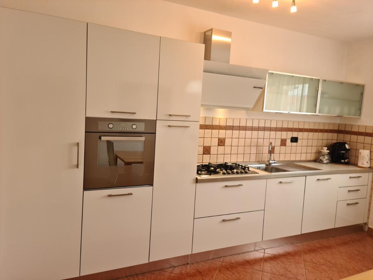 Apartmani Grzinic Ровин Екстериор снимка