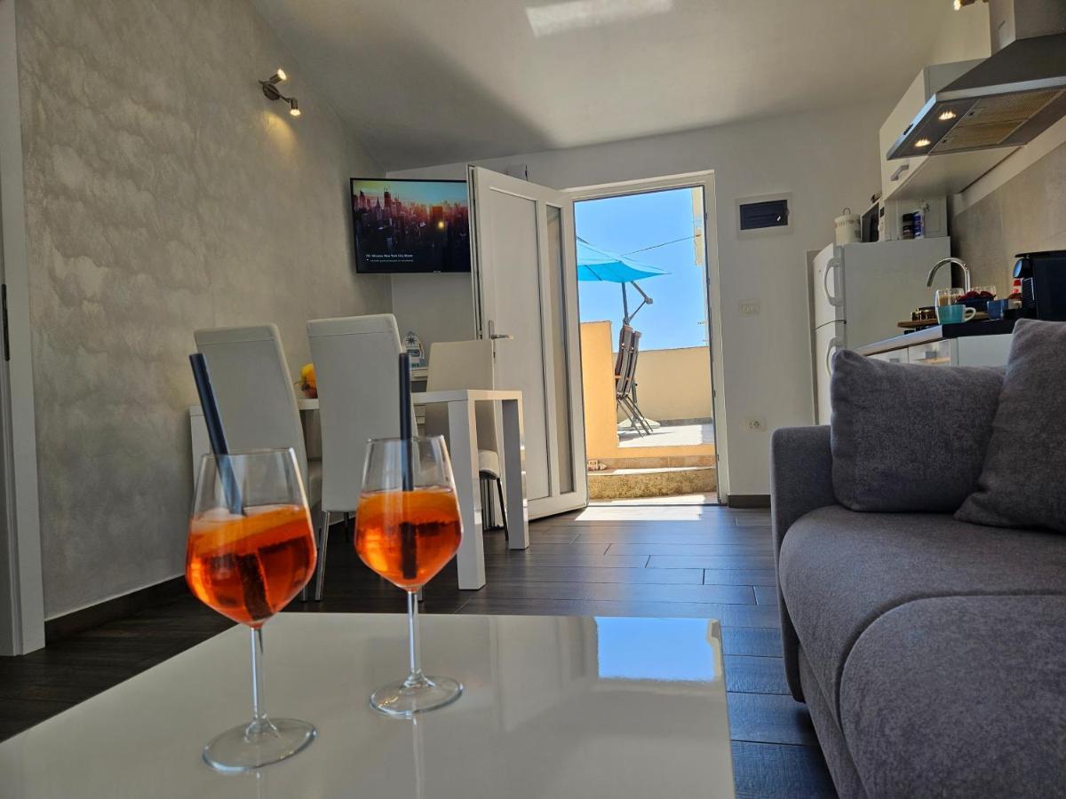 Apartmani Grzinic Ровин Екстериор снимка